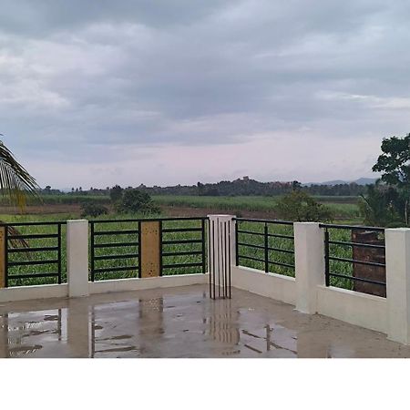 Coconut Homestay Hampi Ngoại thất bức ảnh